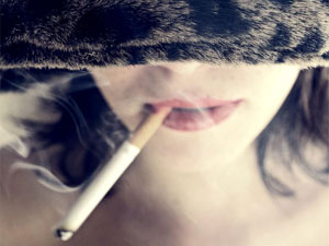 07 23 Saudi Has 11 Lakhs Women Smokers Aid0031 07 23 Saudi Has 11 Lakhs Women Smokers Aid0031