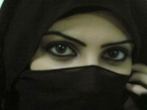 Saudi Woman Offer 5 Million Riyal Husband Aid0178 Saudi Woman Offer 5 Million Riyal Husband Aid0178