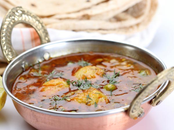 akoo mutter masala 