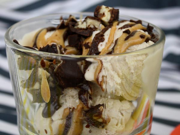 പീനട്ട് ബട്ടര്‍