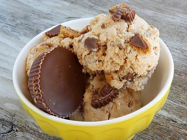 പിനട്ട് ബട്ടര്‍