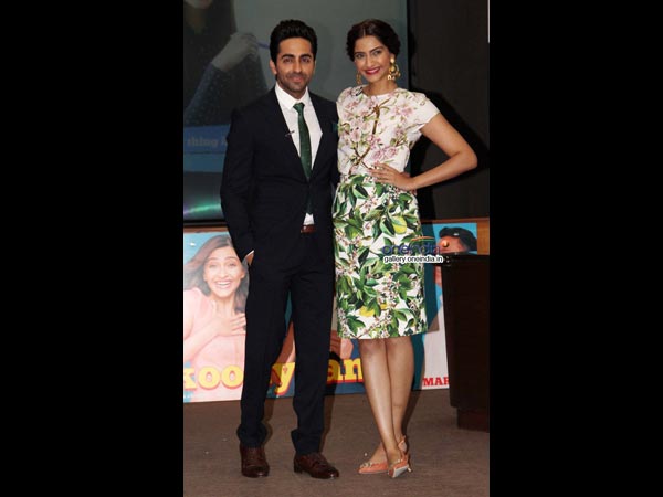 സോനം കപൂര്‍