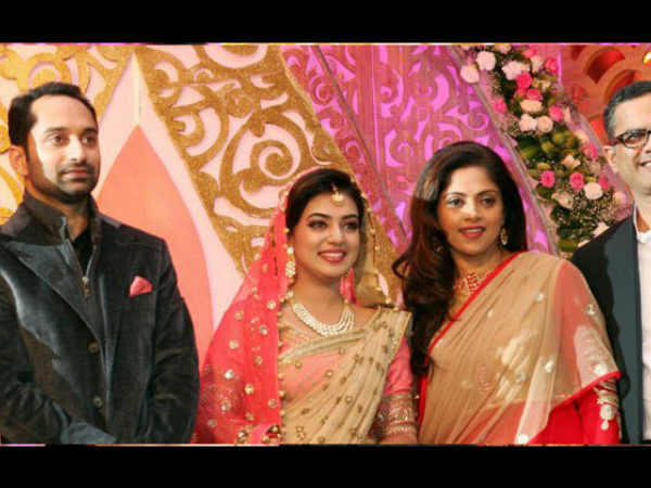 ലെഹംഗ സാരിയില്‍ സുന്ദരിയായി നസ്രിയ