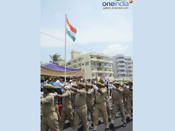 നിങ്ങളും ആഘോഷിയ്ക്കൂ, സ്വാതന്ത്ര്യദിനം