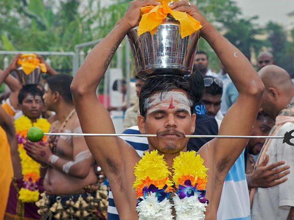 മതം എല്ലാത്തിനു മീതെ