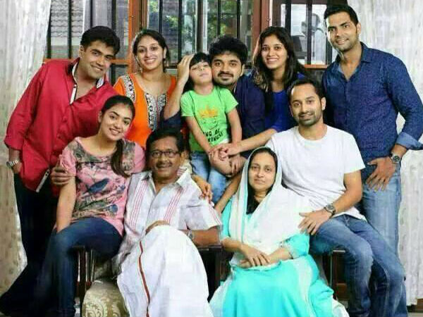 കുടുംബ ഫോട്ടോകള്