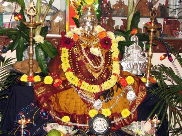 അക്ഷയ തൃതീയക്ക് ജപിക്കാന് ലക്ഷ്മീ സ്തോത്രം