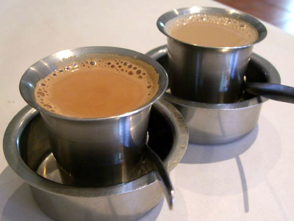 ചായ കുടിയ്ക്കുന്നത്