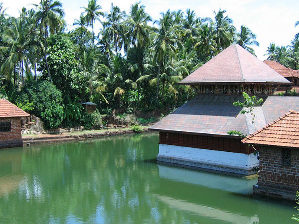 ബാലന് മഹാവിഷ്ണുവാണെന്ന്