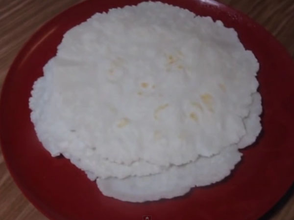 പൊടി ഇടുമ്പോള്