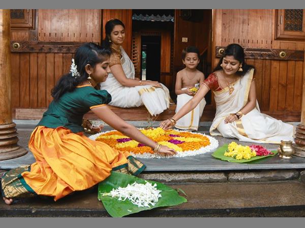 പിരമിഡ് കണക്കേ