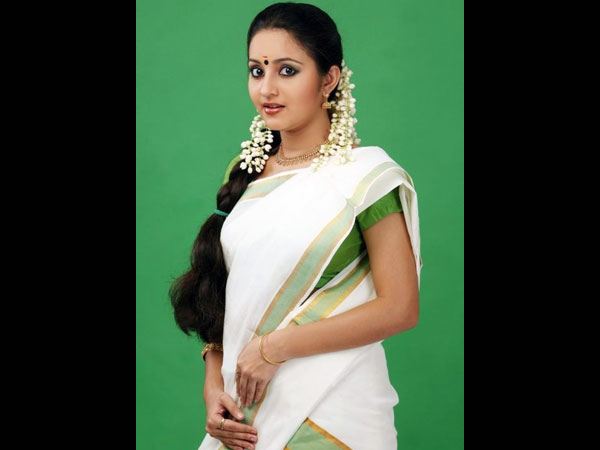 ഓരോ വിശേഷത്തിനും