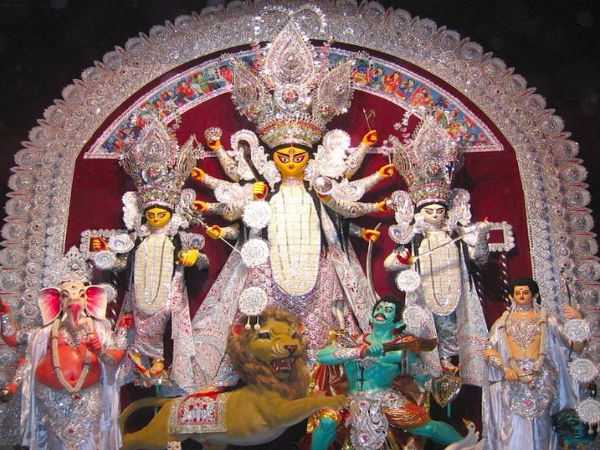 ദുര്ഗാദേവിക്ക് വേണ്ടി