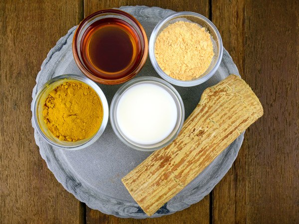 തൈരും ചെറുപയര് പൊടിയും