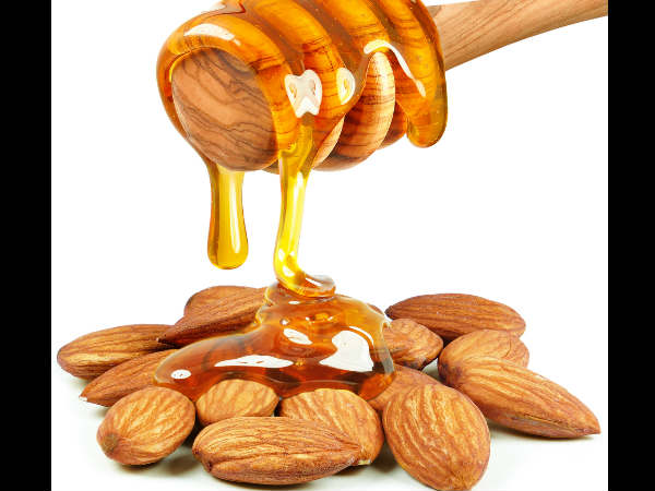 ബദാം തേനില്