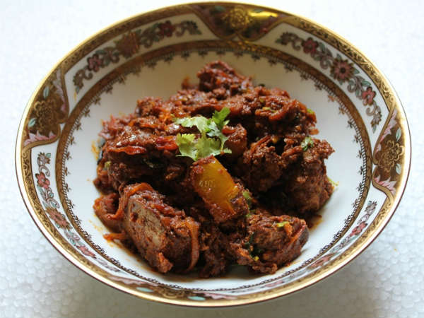 അല്പം നാരങ്ങാനീരോ തൈരോ