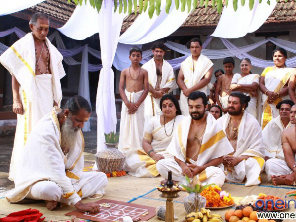 തന്ത്രിയേയും ശാന്തിയേയും തൊടരുത്