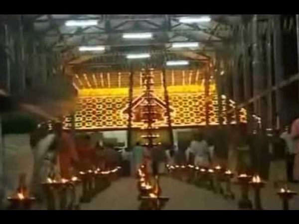 ഗുരുവായൂരപ്പനെ തൊഴുന്നതിനു മുന്പ്