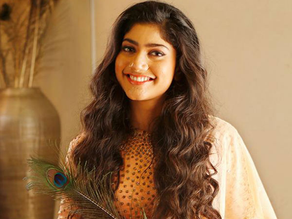 ചെറിയ കണ്ണുകള്