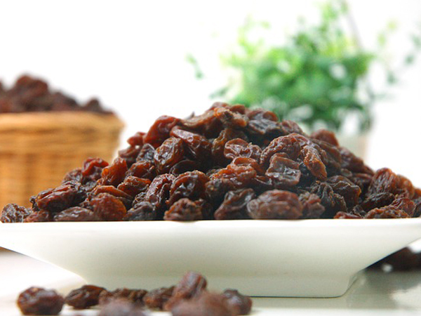 ഉണക്ക മുന്തിരി