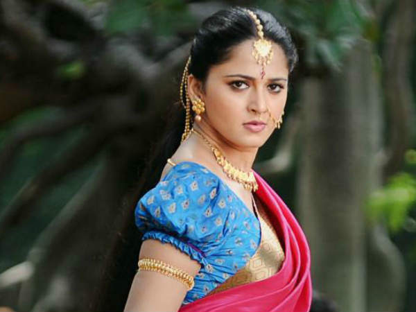 സ്ത്രീകളുടെ ഇടം കാലിന്റെ ഉള്ഭാഗം