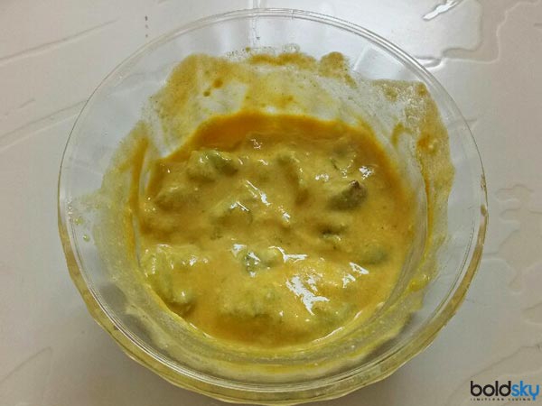 വാക്സിംഗ് ചെയ്യാനായി