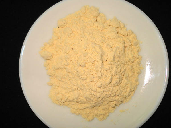 കടലമാവ്, മഞ്ഞള്
