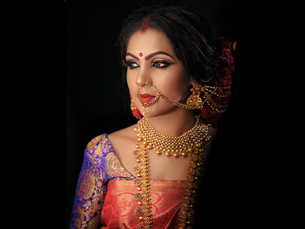 ബ്രൈഡല് ലുക്ക്