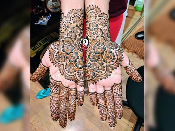 മാര്ഗ്ഗങ്ങള് ഇങ്ങനെയാണ്