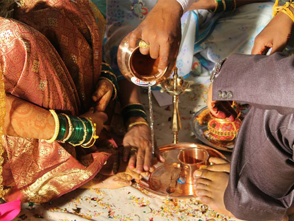 വിവാഹതടസം നീങ്ങുന്നു