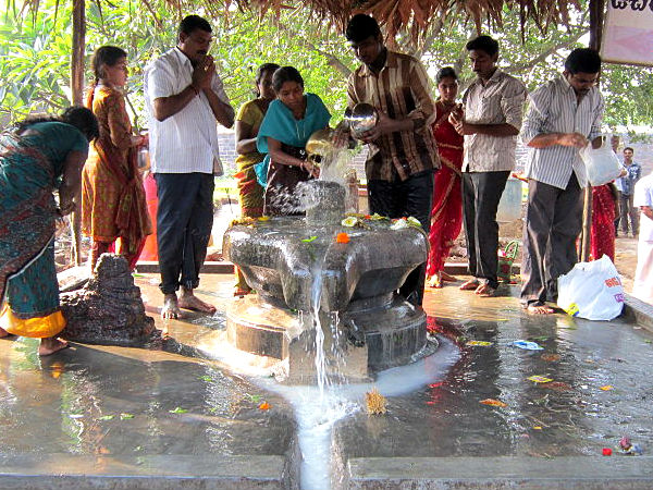 വീട്ടില് ശിവരാത്രി പൂജ