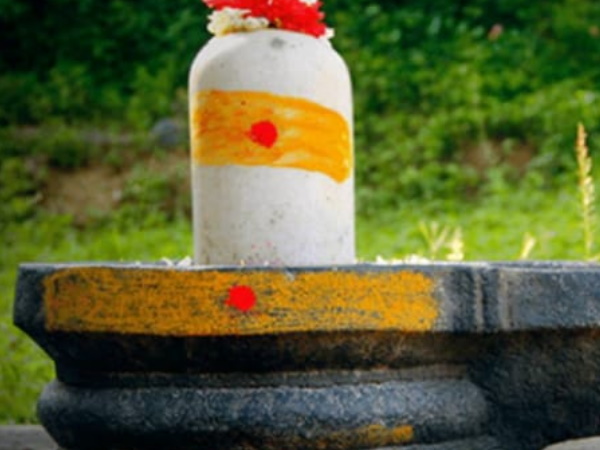 ഗംഗാജലത്തോടുകൂടിയ രുദ്രാഭിഷേകം