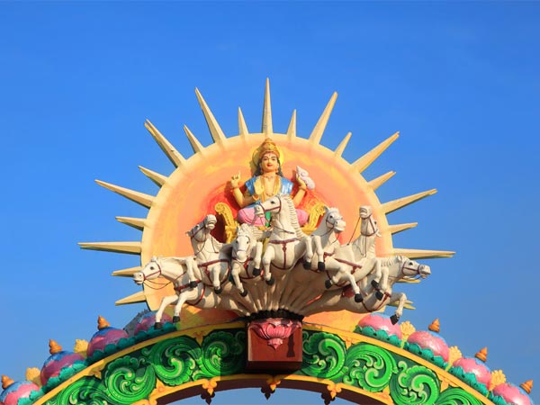 വൃശ്ചിക സംക്രാന്തിയില് ഇവ ദാനം ചെയ്യുക