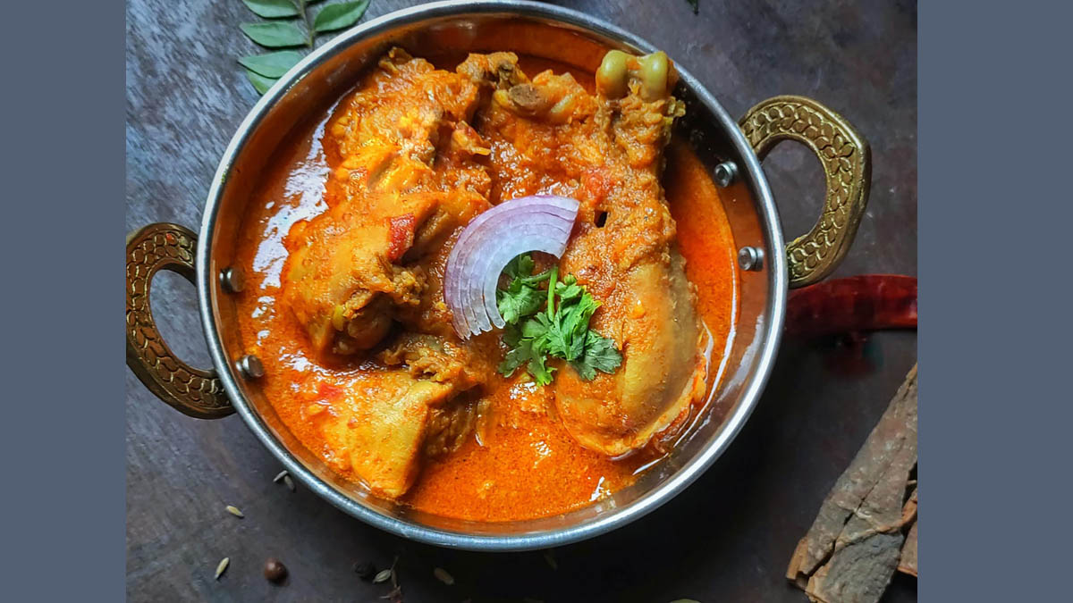 തേങ്ങാപ്പാലൊഴിച്ച നല്ല നാടന്‍ ചിക്കന്‍ കറി Coconut Milk Chicken Curry
